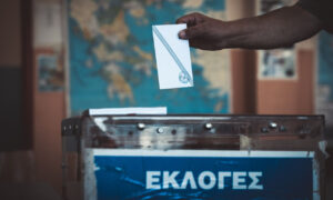 Νέος Κώδικας Αυτοδιοίκησης: Εκλογή περιφερειαρχών, δημάρχων από την πρώτη Κυριακή –Έρχεται η εναλλακτική ψήφος