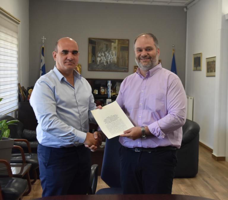 Υπεγράφη η σύμβαση για την δημιουργία της πρώτης μεγάλης παραγωγικής επένδυσης μετά την αποβιομηχάνιση στον Δήμο Νάουσας