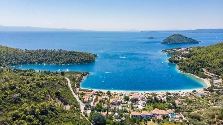 Η Σκόπελος ανάμεσα στους για τους Σουηδούς ταξιδιώτες το 2026