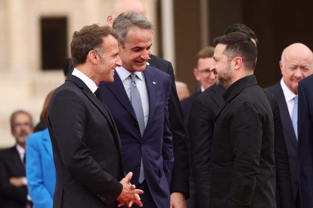 Κυριάκος Μητσοτάκης: Στο Παρίσι με τους «πρόθυμους» για την Ουκρανία