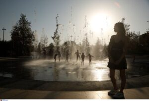 Καύσωνας διαρκείας:Στους 41 βαθμούς ο υδραργυρος-Οι πιο δύσκολες ημέρες και και οι περιοχές που θα επηρεαστούν